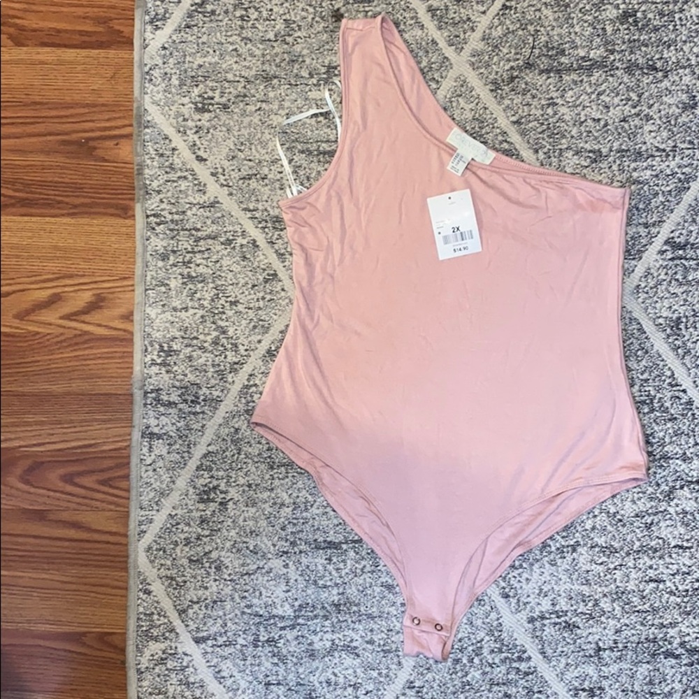 One strap Tank 💕